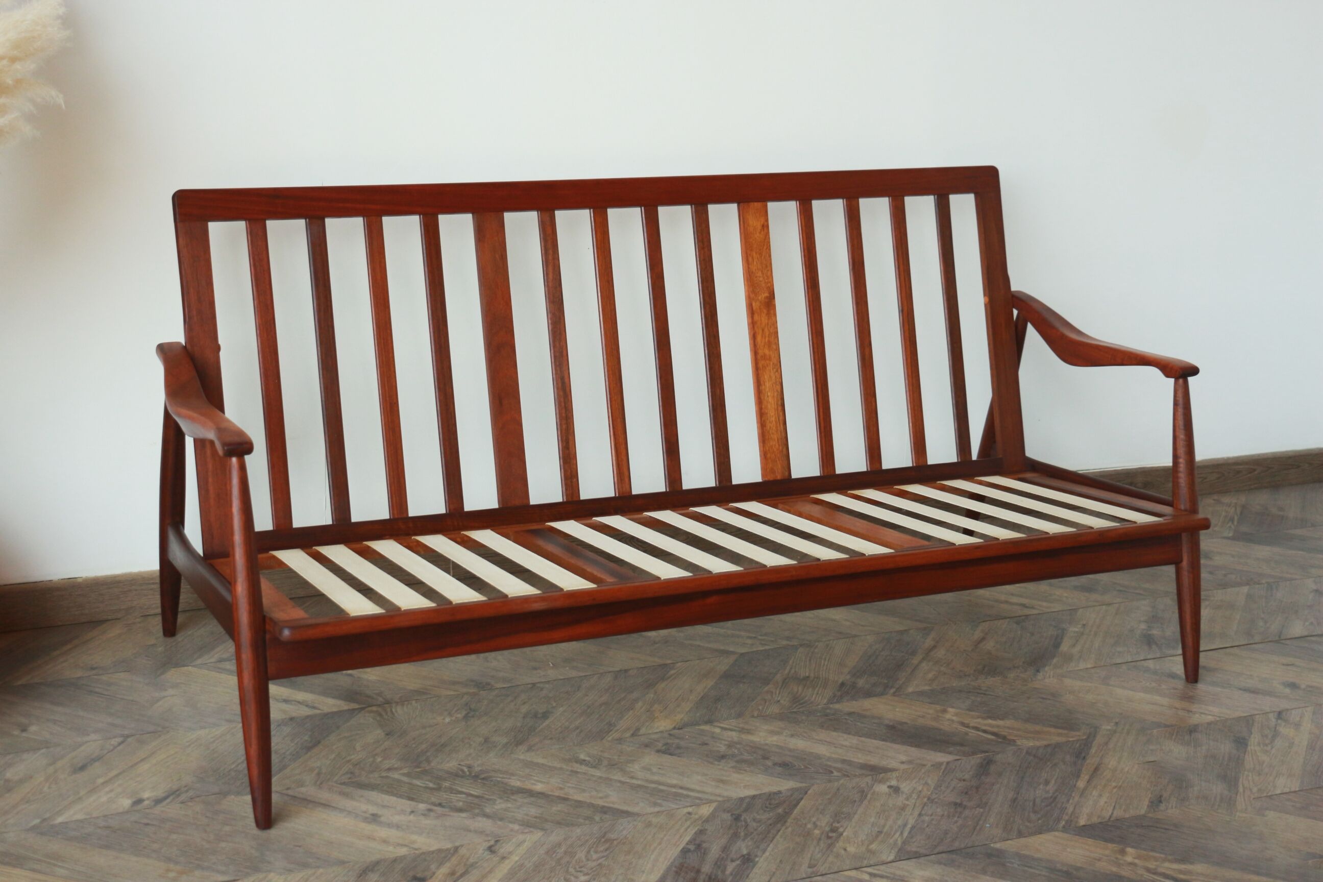 Scandinavian bench - 3 seats