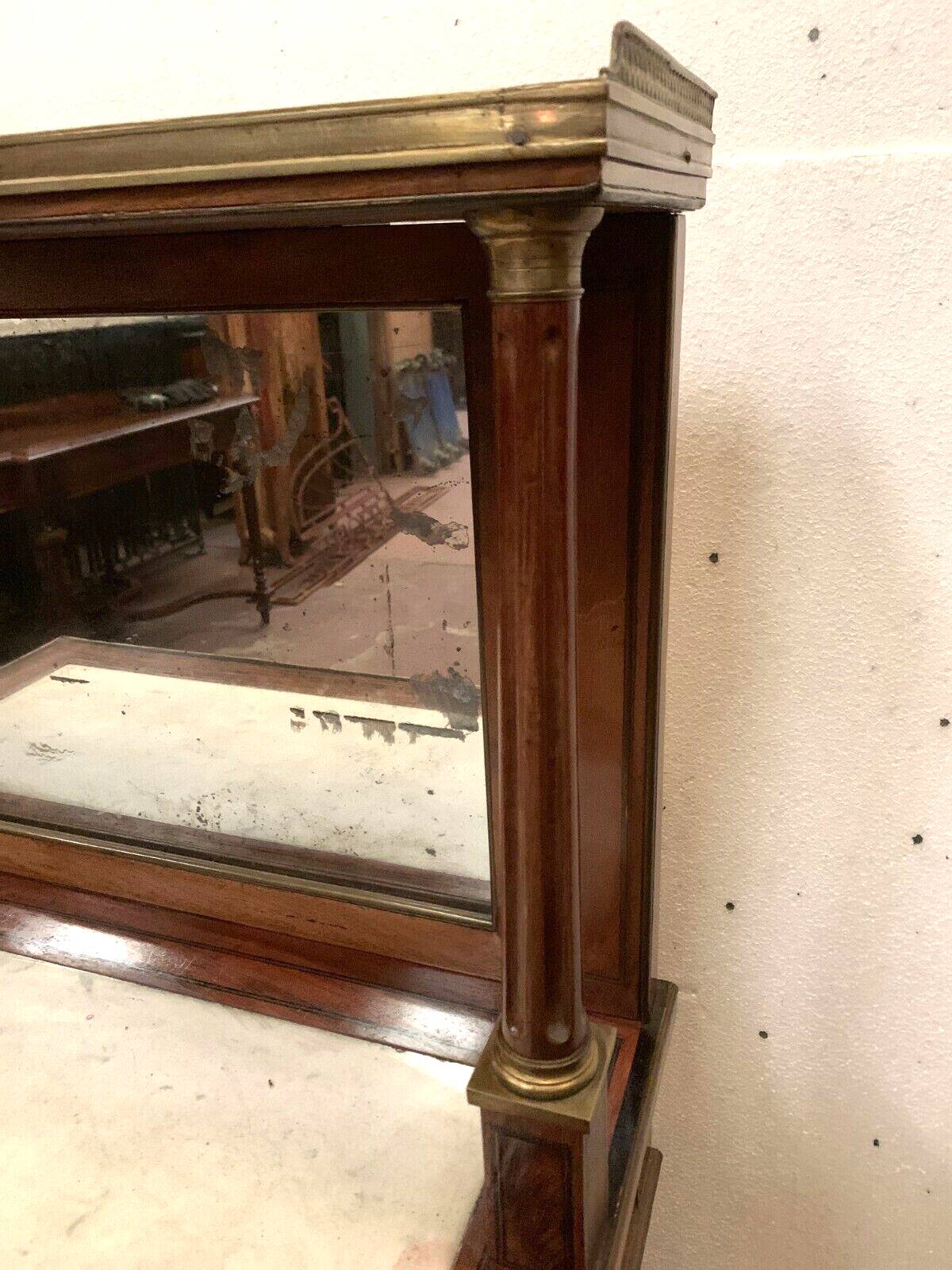 Credence de style louis xvi en acajou et placage xix siècle