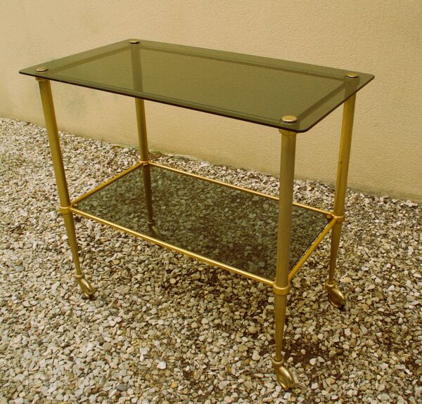 Ancienne desserte en laiton, et plateau en verre fumé  Style Louis XVI.