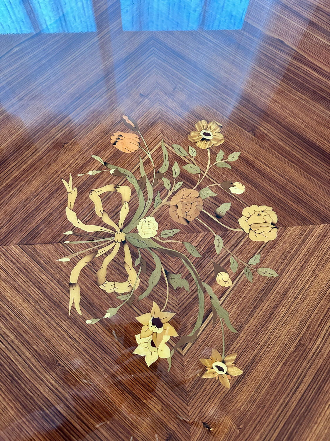 Louis XVI style oval marquetry table – 1.70 m