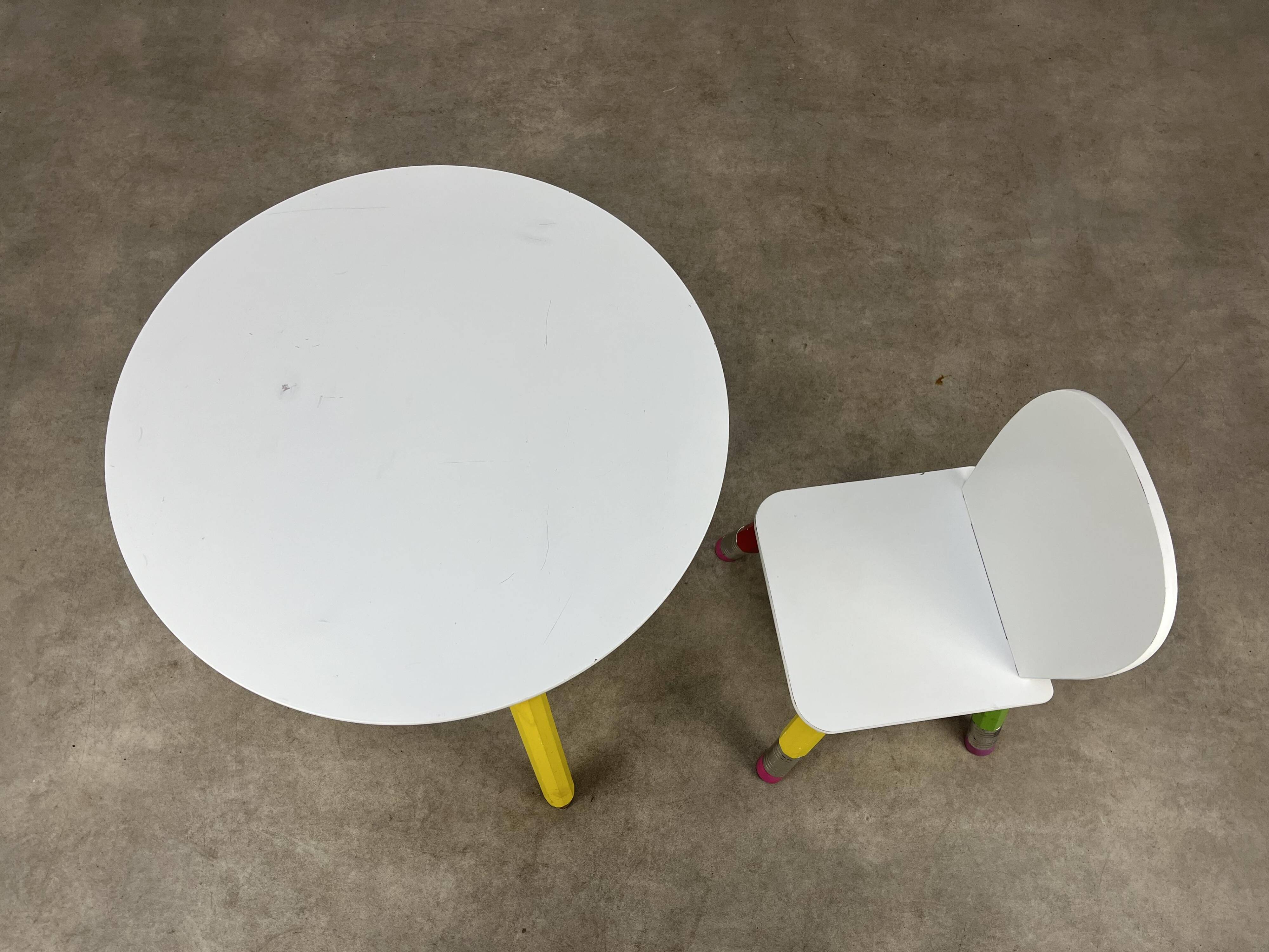 Table et chaise crayon Pierre Sala pour enfant, années 80