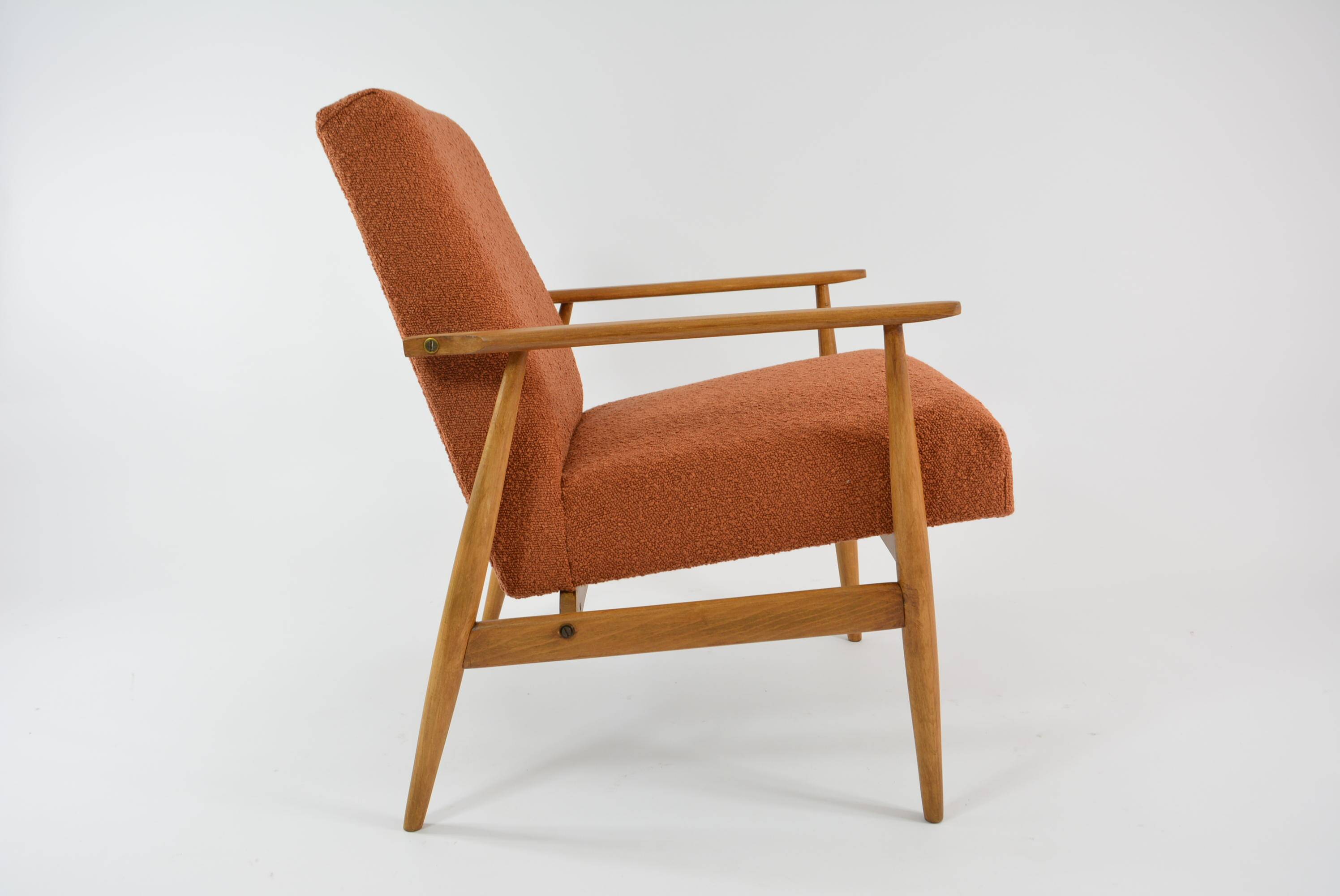 FOX terracotta curled armchair