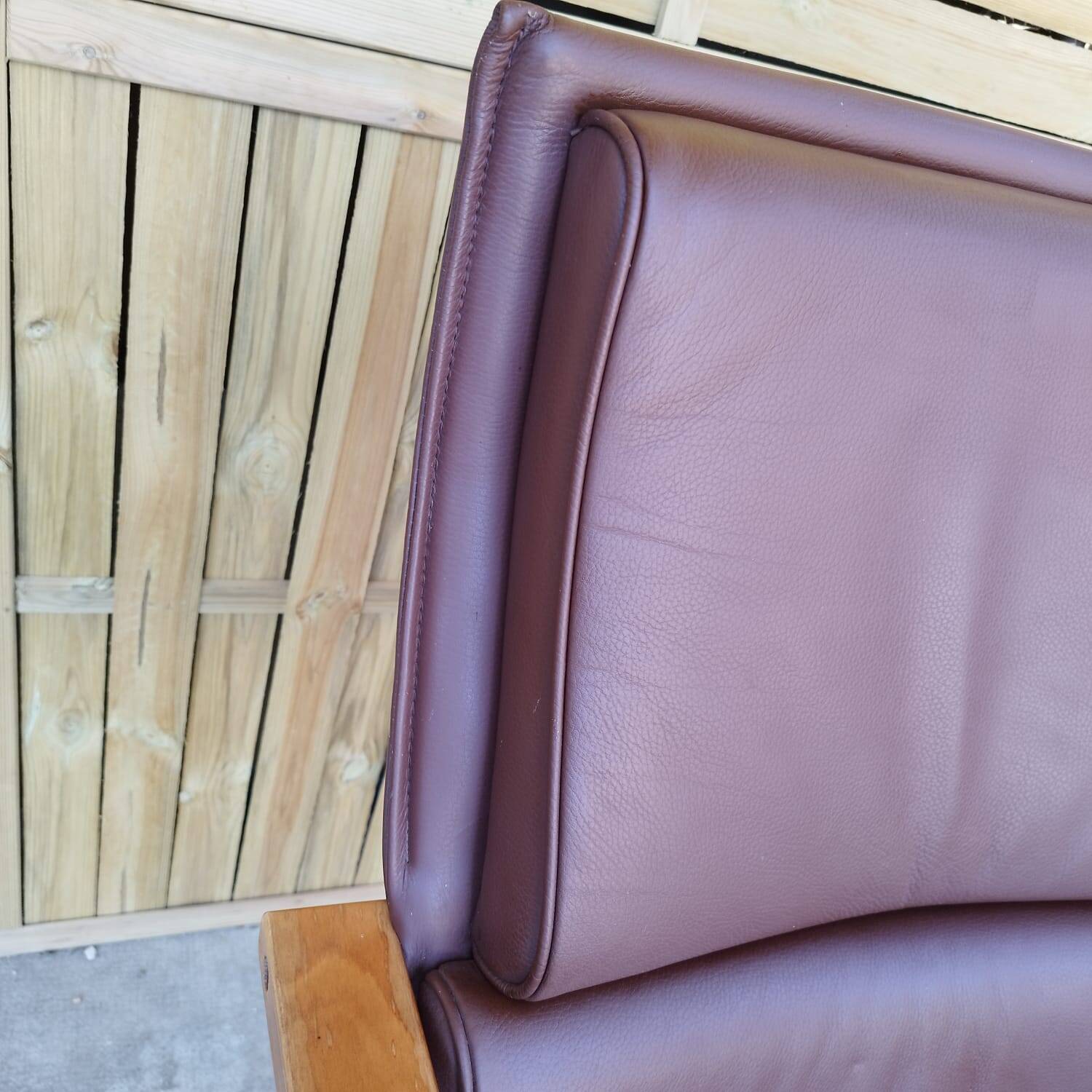 Vintage Scandinavian Cantilever Armchair "Galatea" - 1970s
