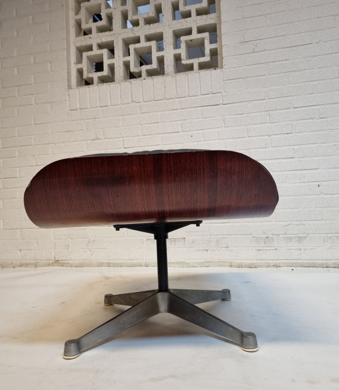 Eames Lounge chair & ottoman by Charles & Ray Eames for Herman Miller