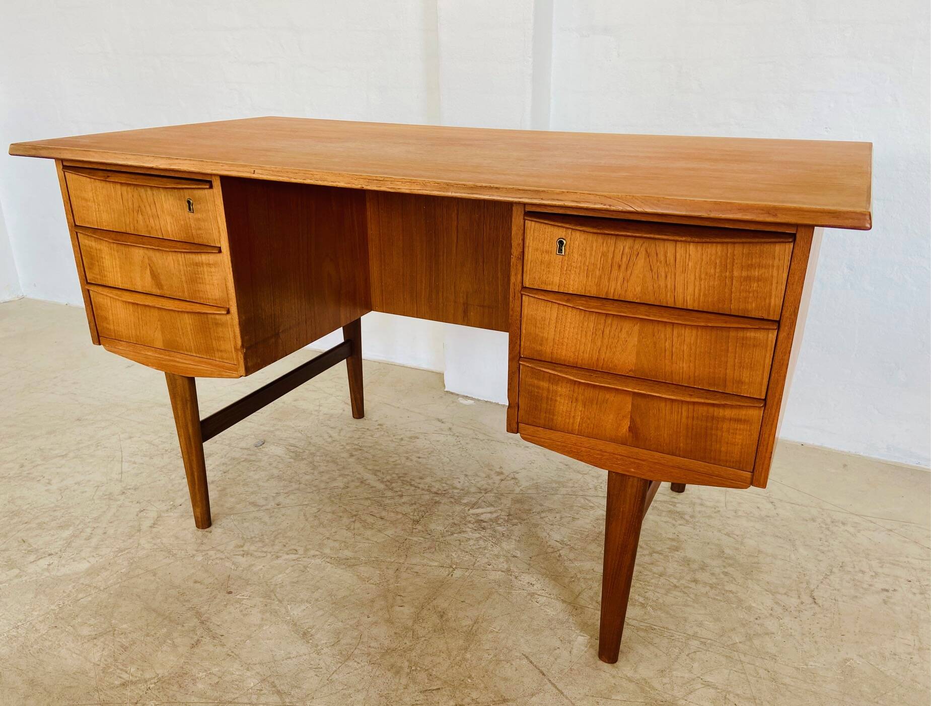 Vintage retro danish mid century teak desk 1960s