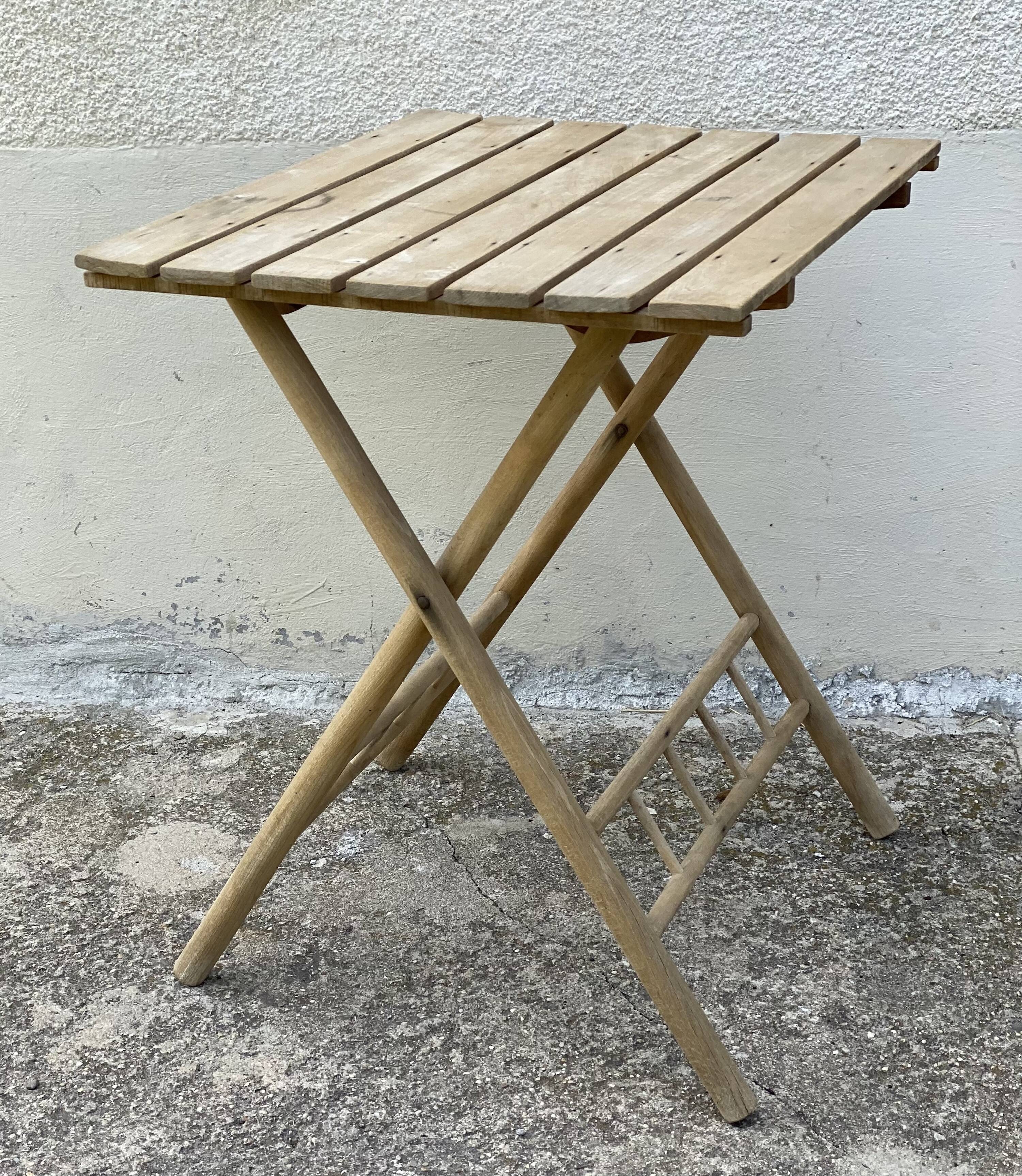 Vintage 1960 folding wooden table