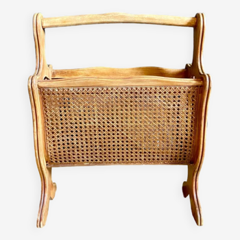 “Dancer” magazine rack