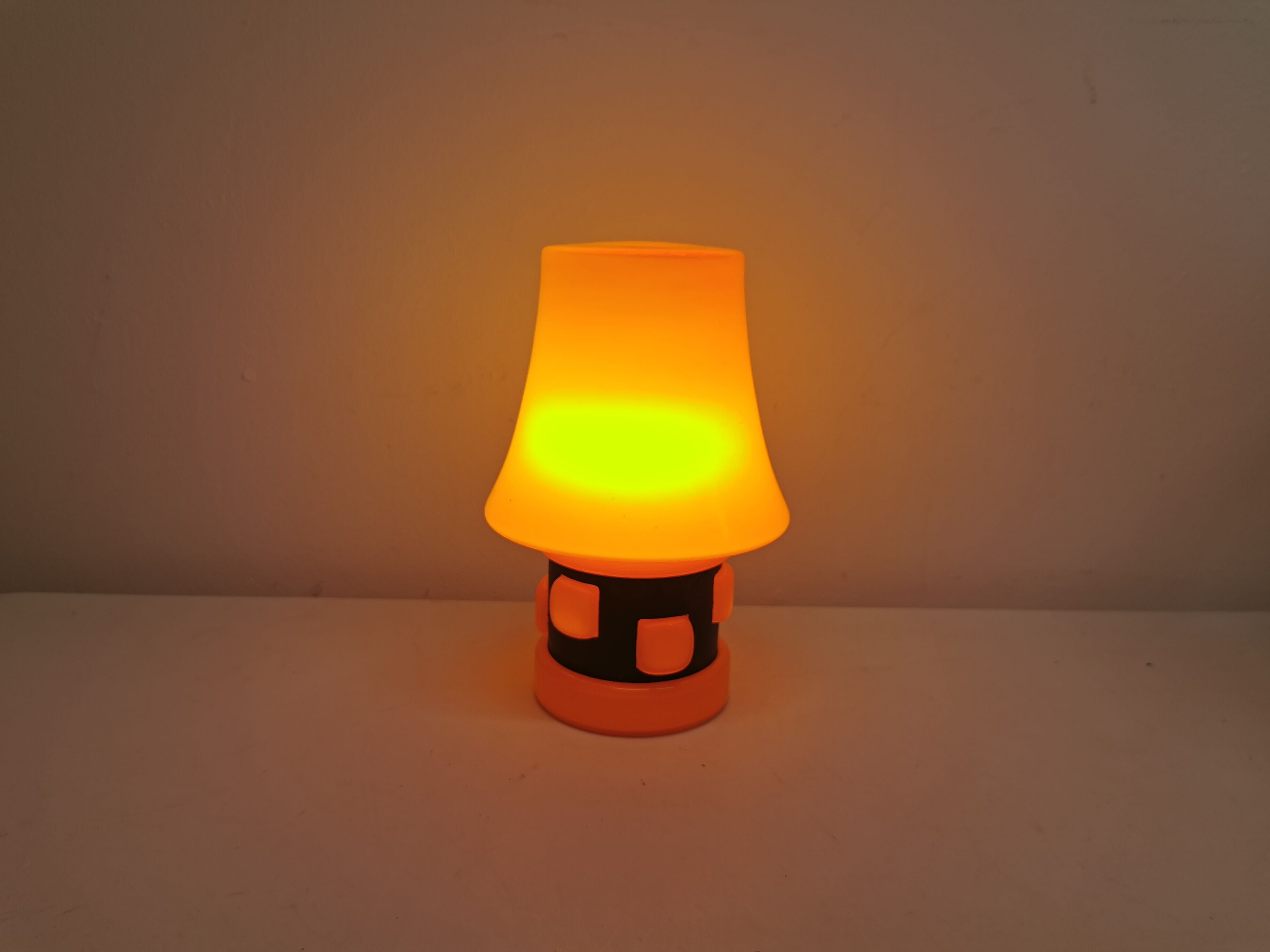 Table lamp, made in red double layer glass with metal details. estimated from the 1960s