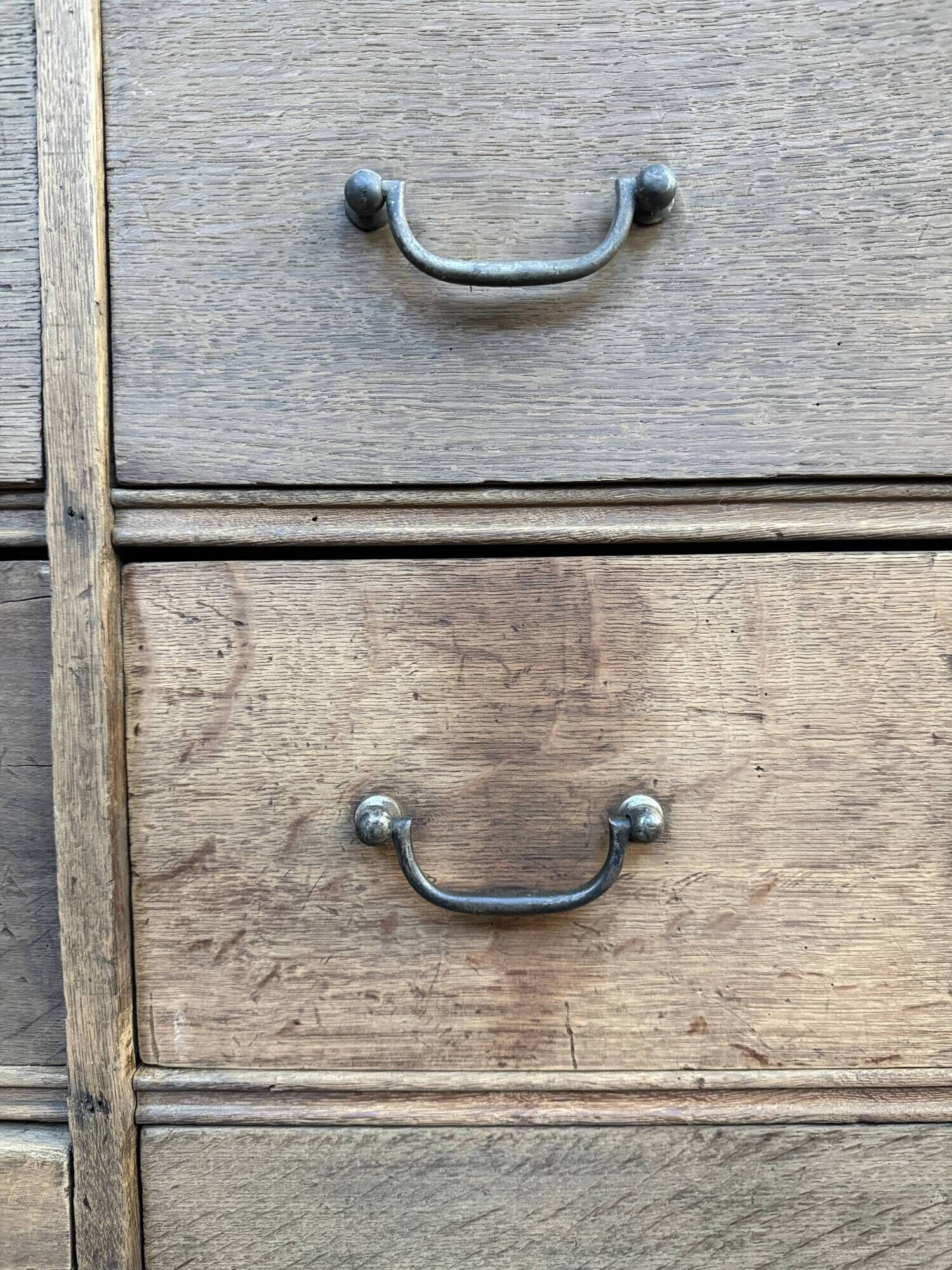 Large workshop cabinet with drawers (renovated)