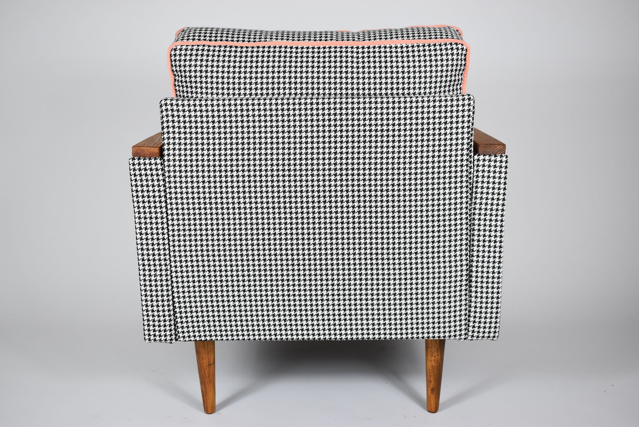 Mid-century original armchair Cube, 1970s,  restored, pied de poule