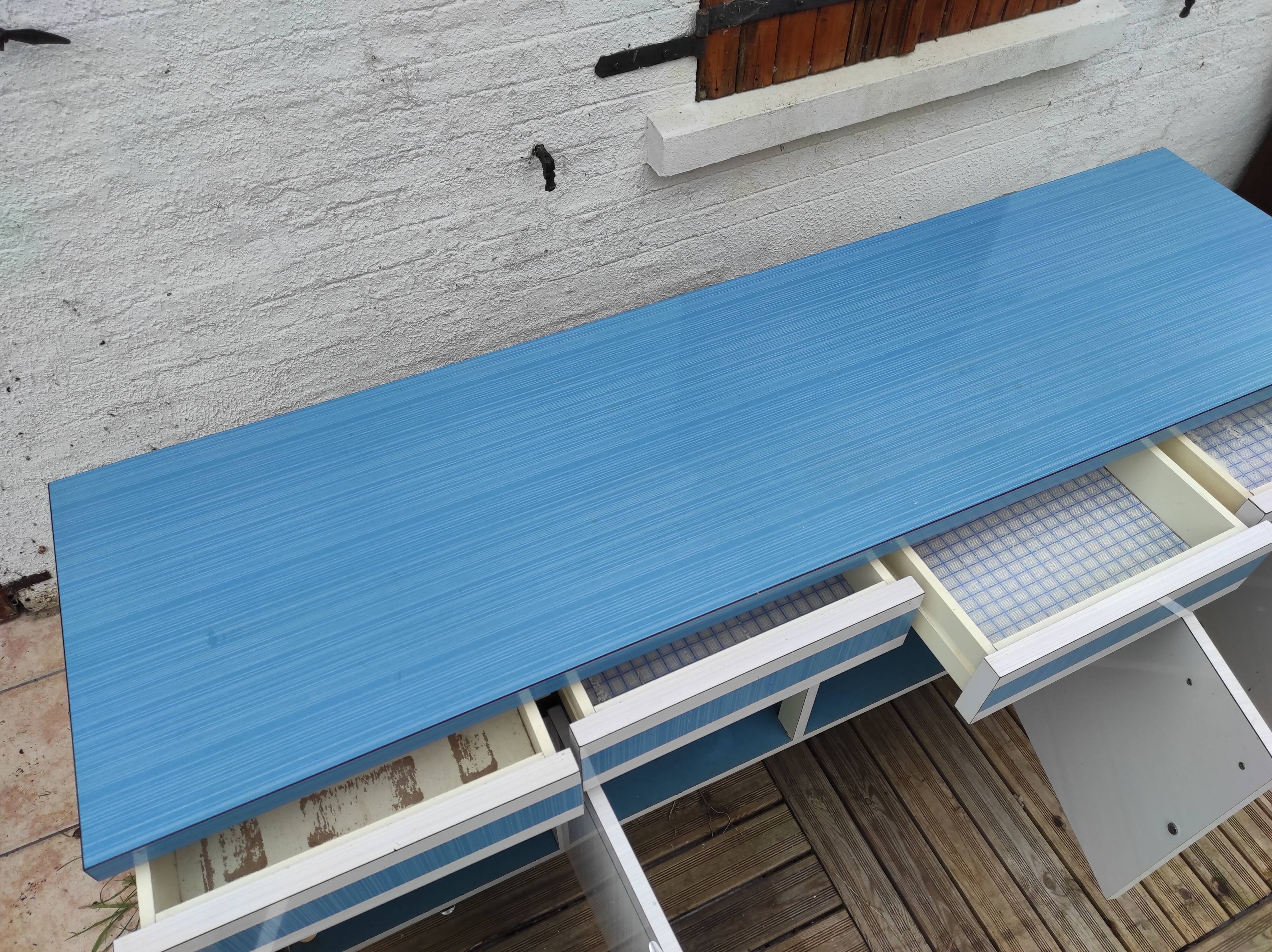 Kitchen cabinet in blue formica 4 doors 4 drawers