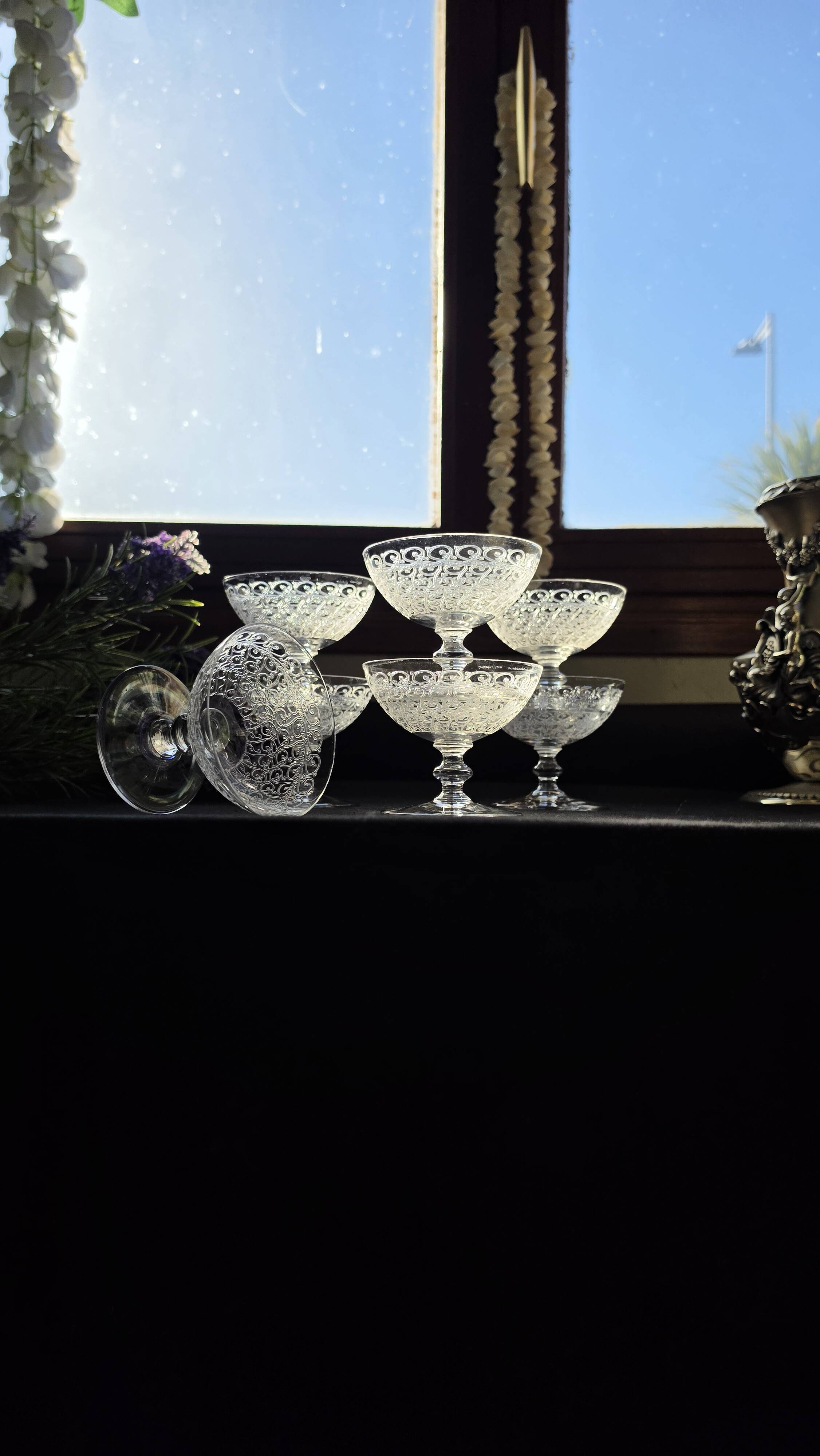 Exceptional set of 6 Baccarat Rohan Art crystal champagne flutes.