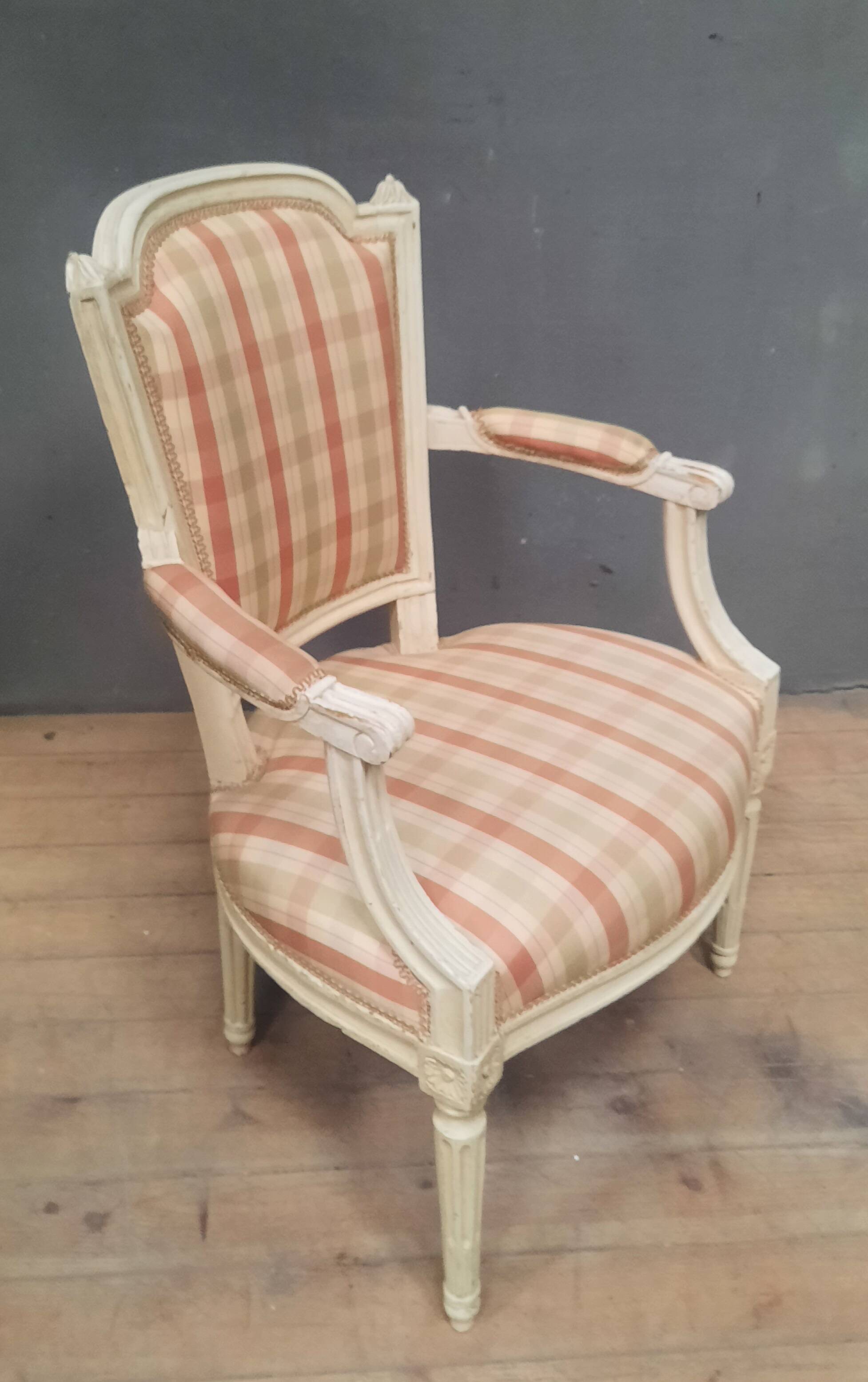 Lacquered armchair in the Louis XVI style