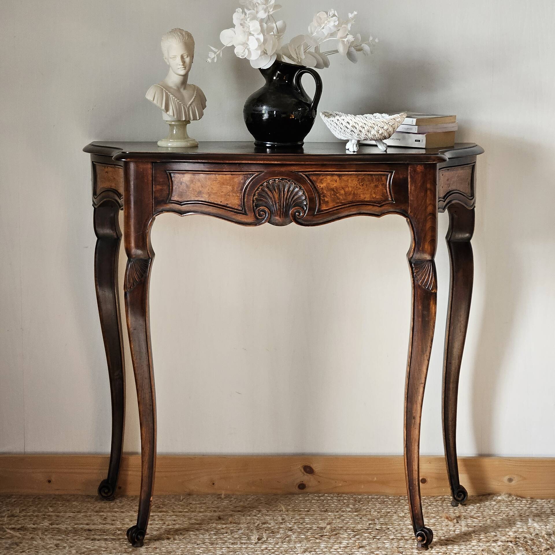 Louis XV console style 20th century
