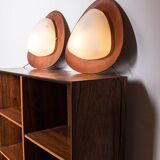 Paire d’appliques Italiennes en teck et opaline par Goffredo Reggiani 1960.