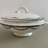 Small soup tureen or vegetable dish in iron earth Salins Vincennes model
