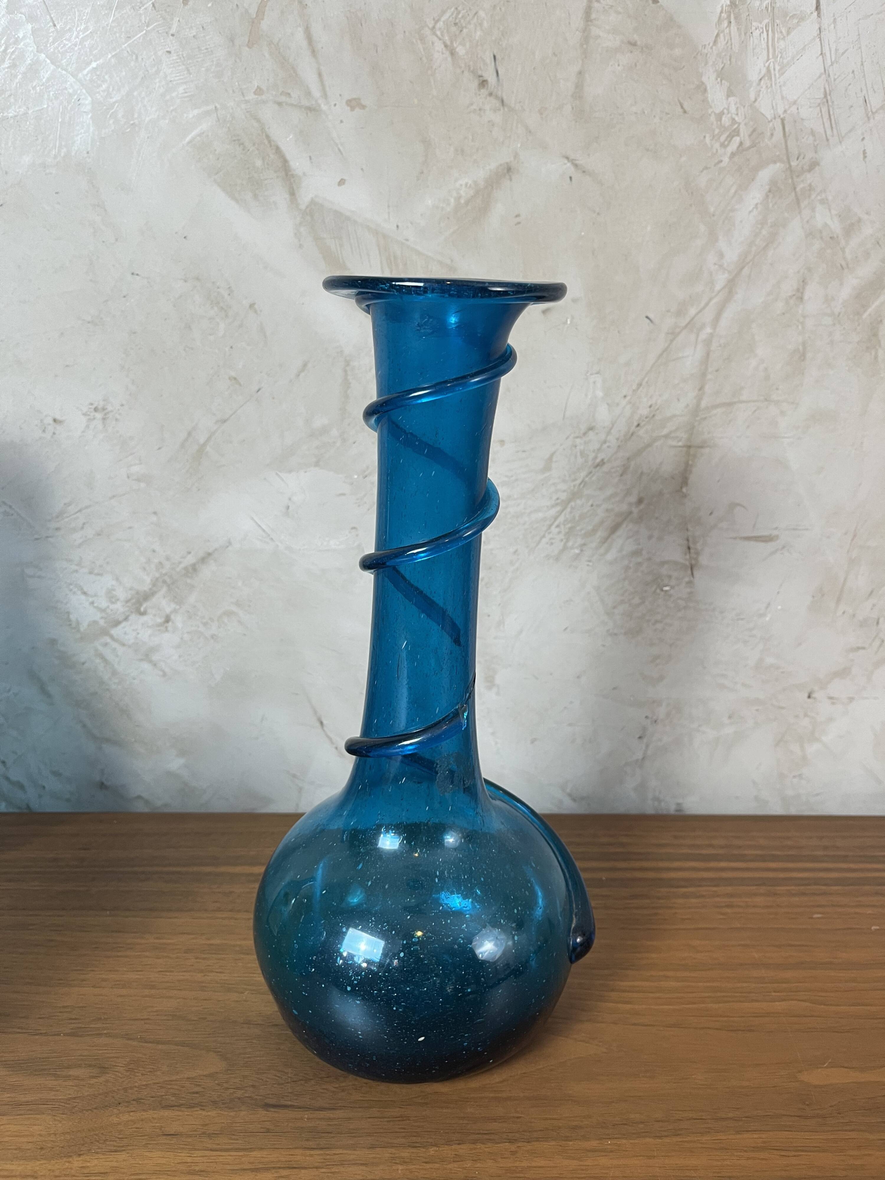 Blue spiral vase