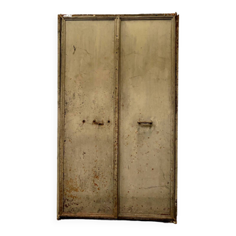 Double vault doors in patinated iron 20th century