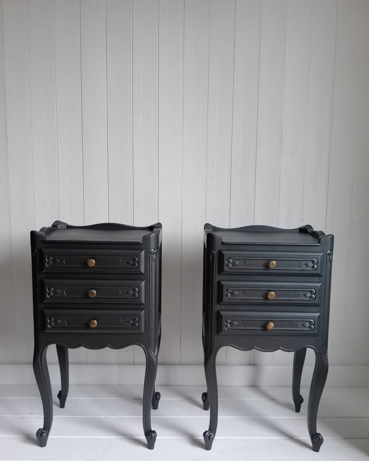 Paire de tables de chevet
