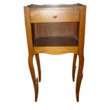 Table de chevet