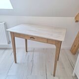 Antique wooden desk – farmhouse table - chic country spirit