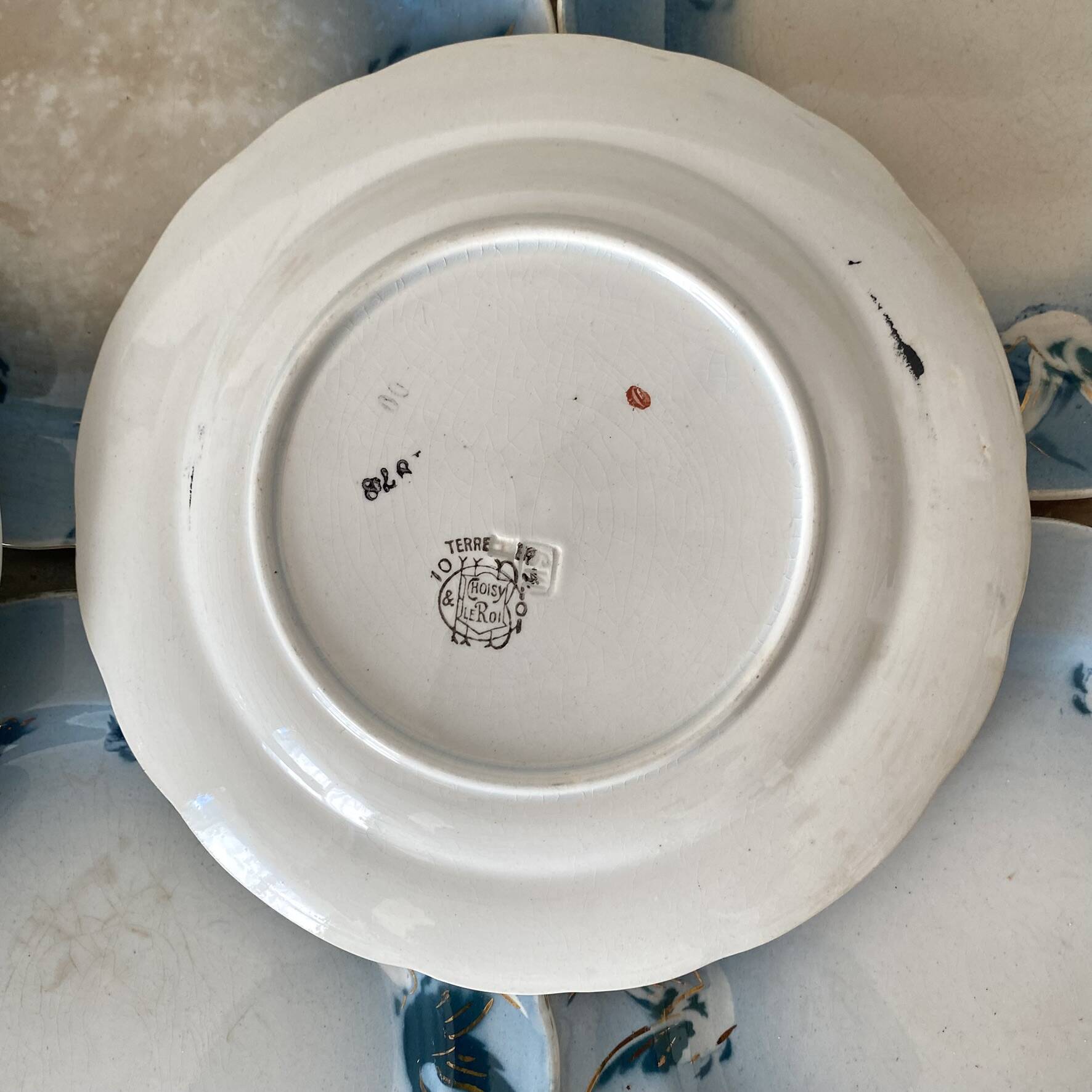 Rare dessert plates Terre de Fer Choisy le Roi, birds.