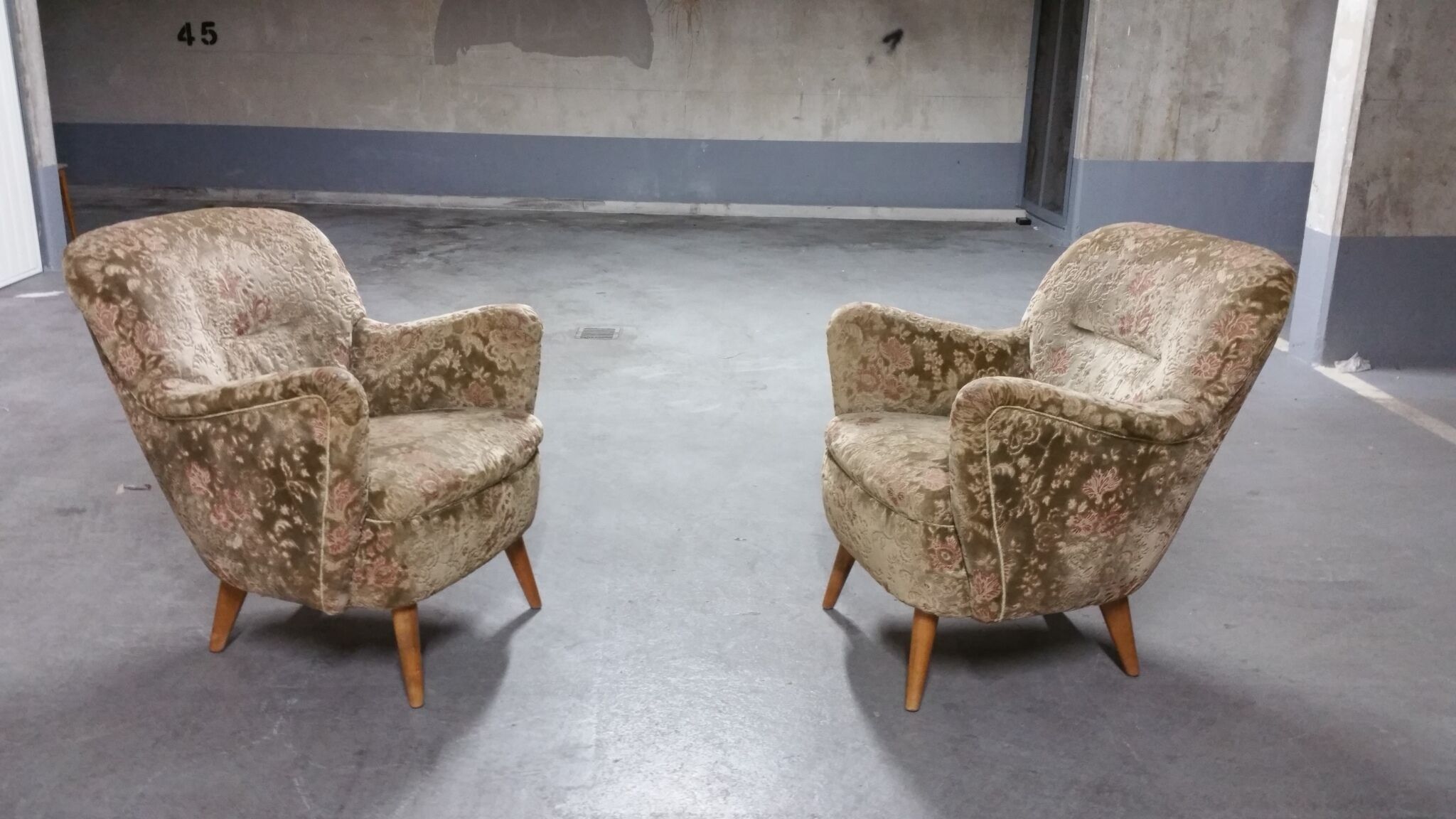 Armchair organic 50 60 years