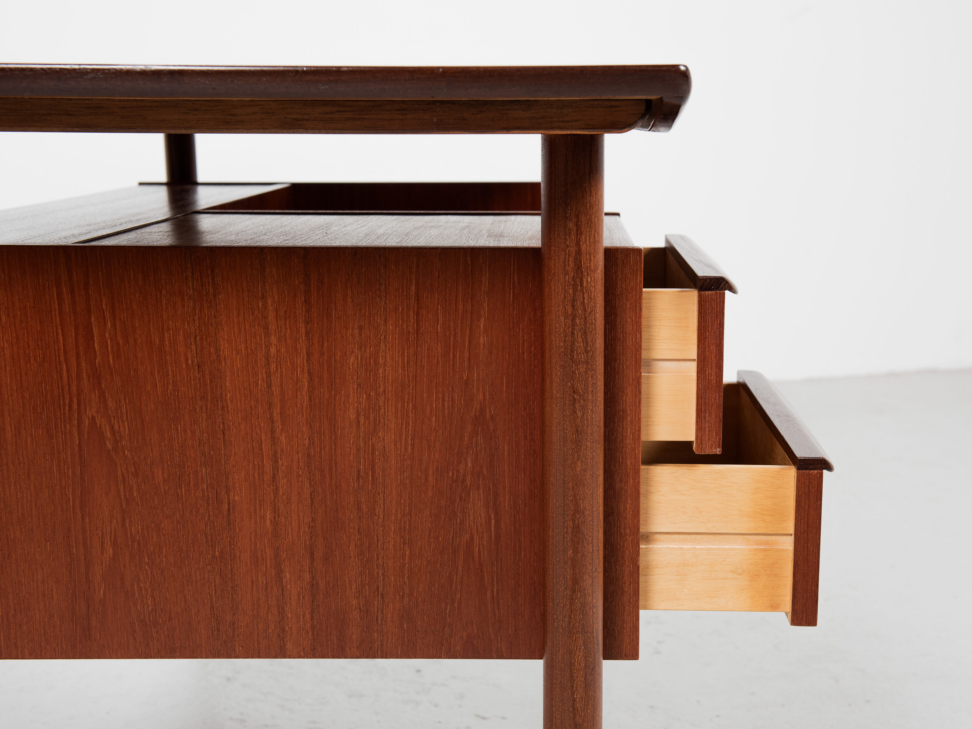 Midcentury Danish desk in teak 1960s - with 2 drawers