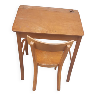 Baumann children's desk and chair