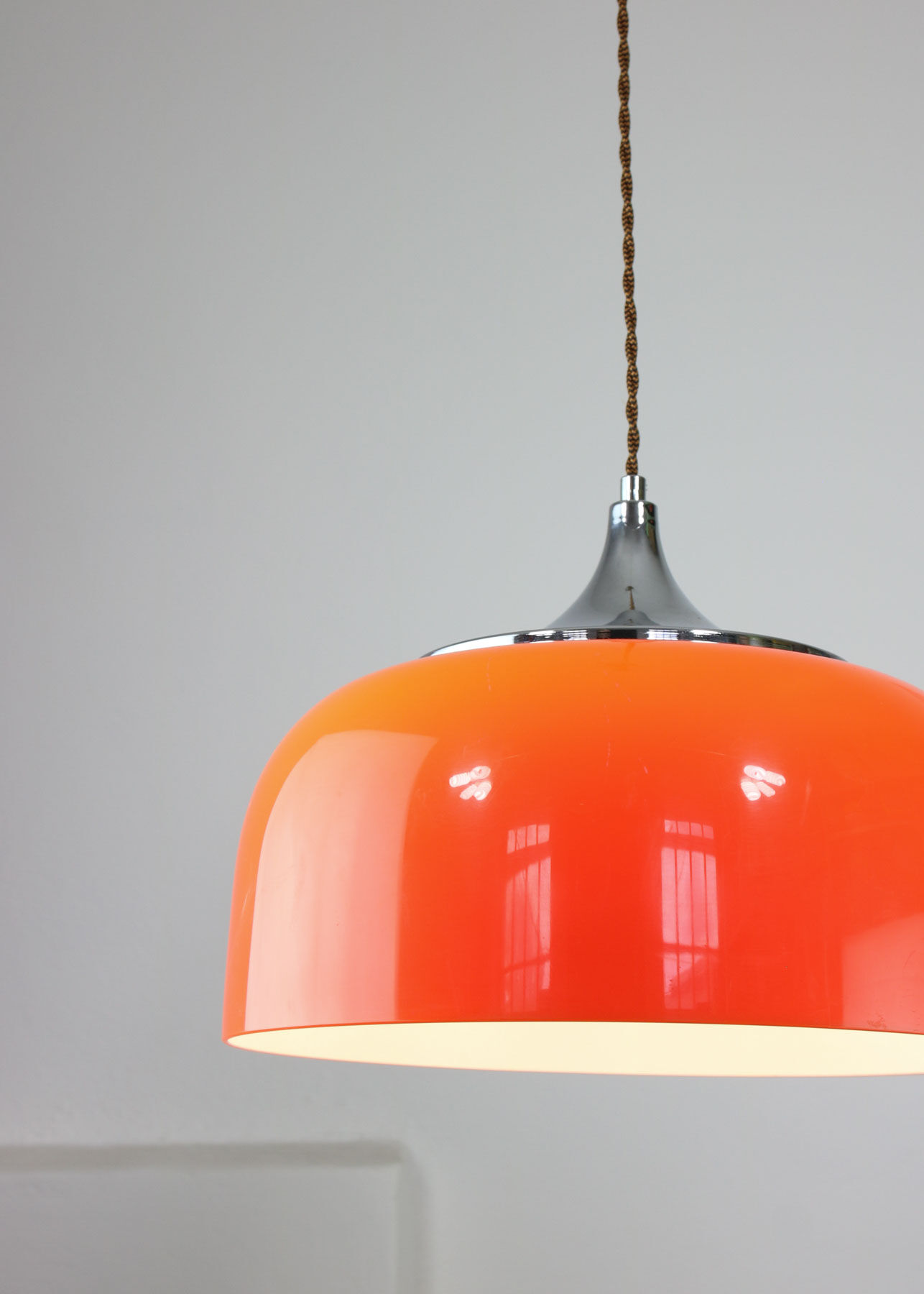 Space Age Pendant Lamp From Guzzini
