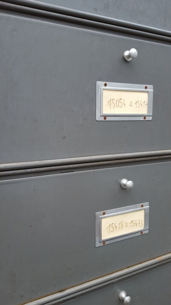 Column 10 valve roneo cabinet