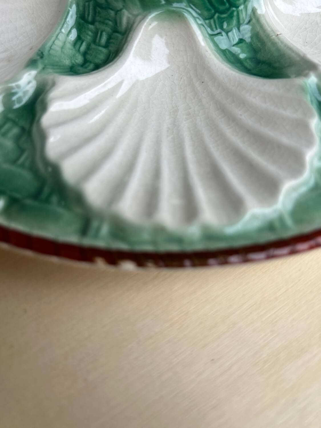 Longchamps oyster plates