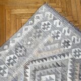 Marine kilim carpet 192 x 154 cm