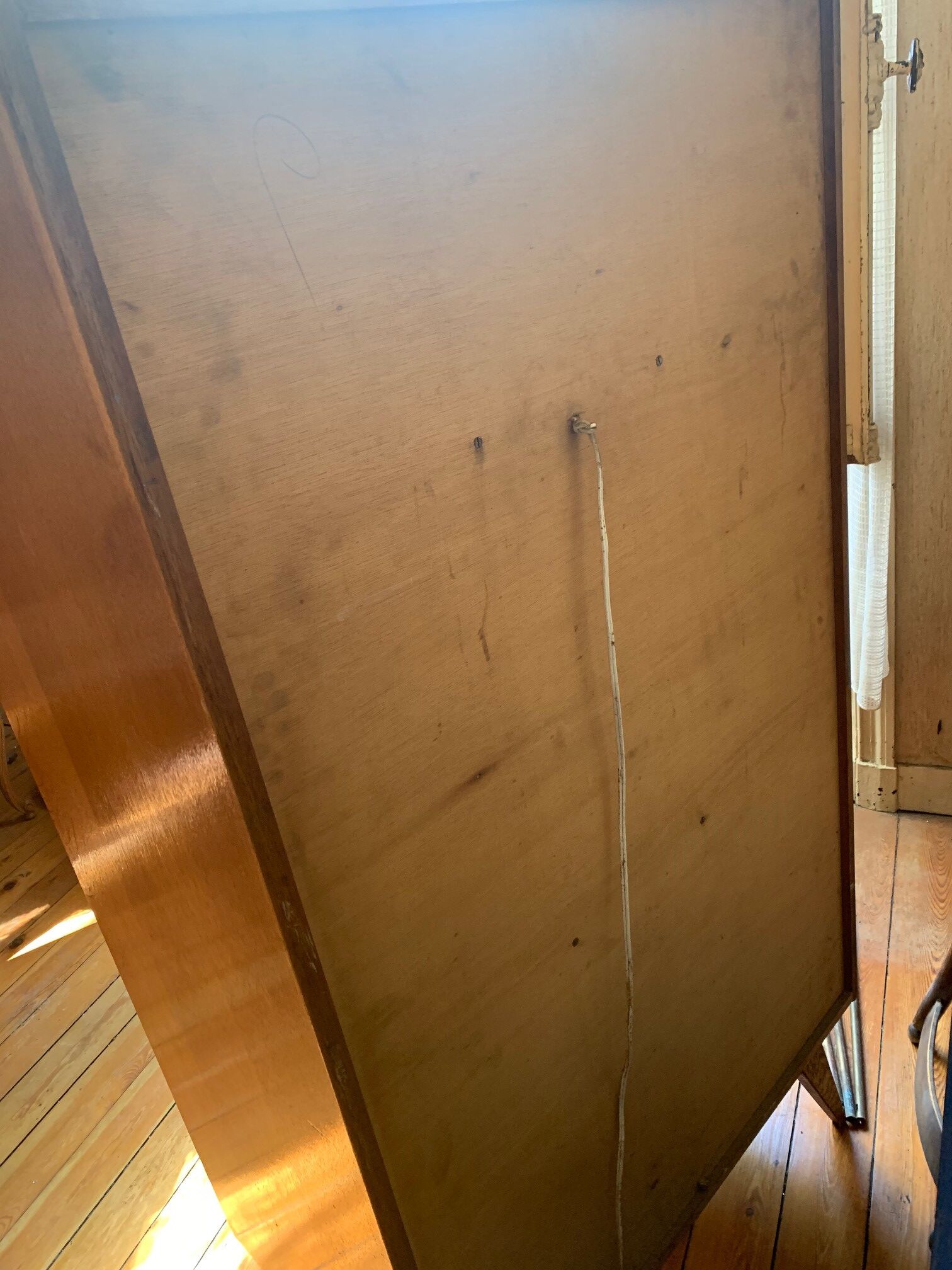 Secretary feet compass