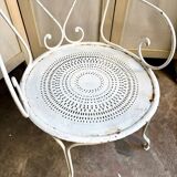 Fauteuil de jardin en fer forgé blanc