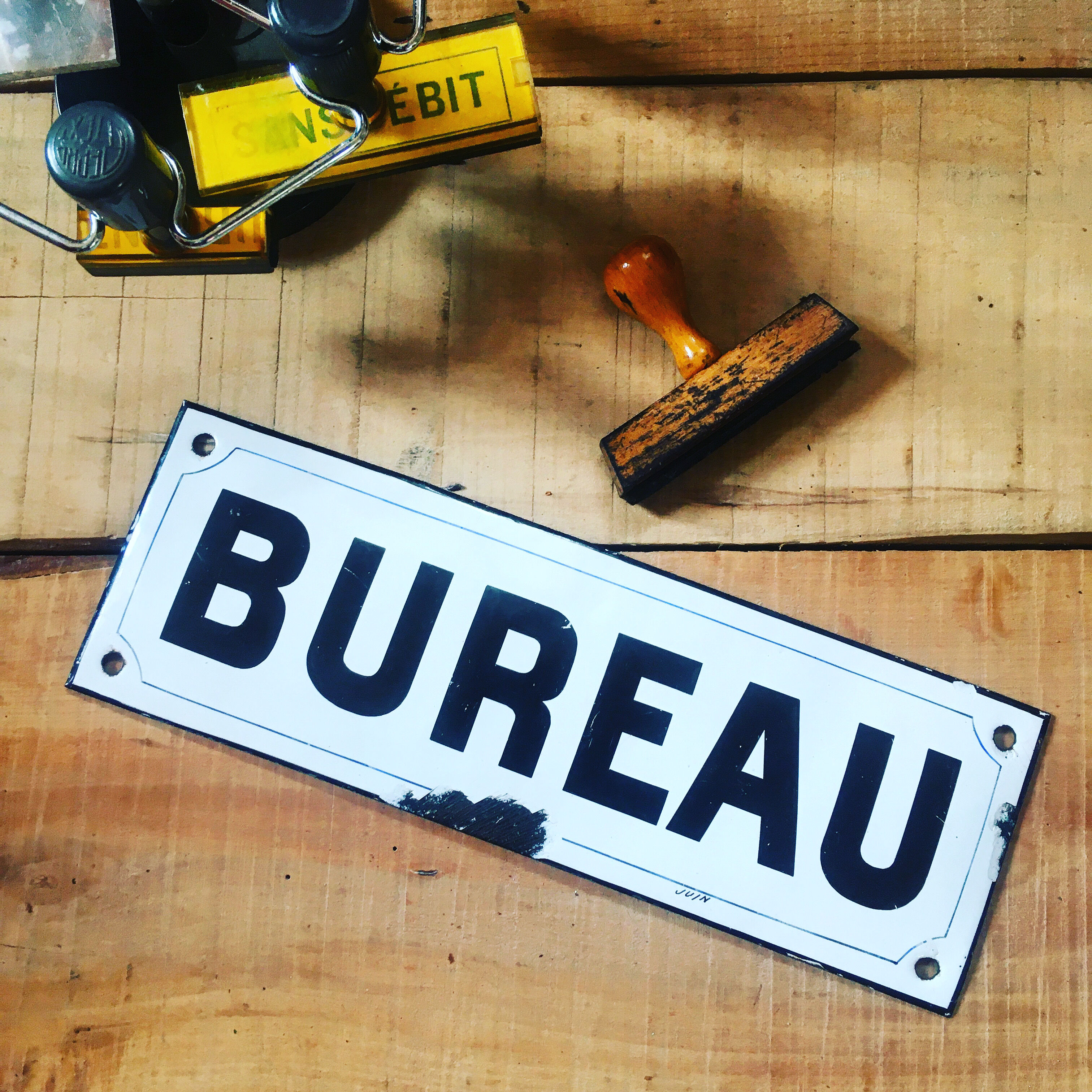 Large enamelled curved plate "BUREAU. 1910/1920s. French interior. Interior decoration. Vintage.