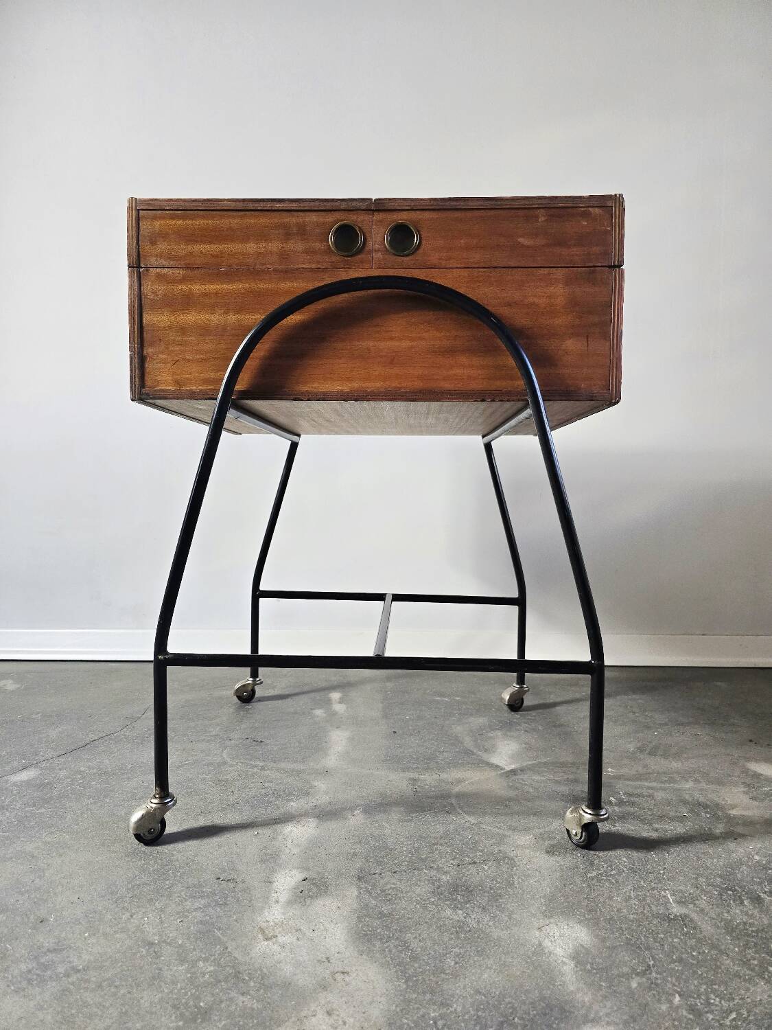 60s Mid-Century Modern Locking Rolling Cabinet / Side Table