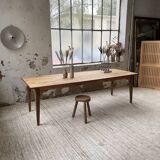 Farmhouse table with spindle legs 2.50m
