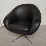 Vintage design armchair