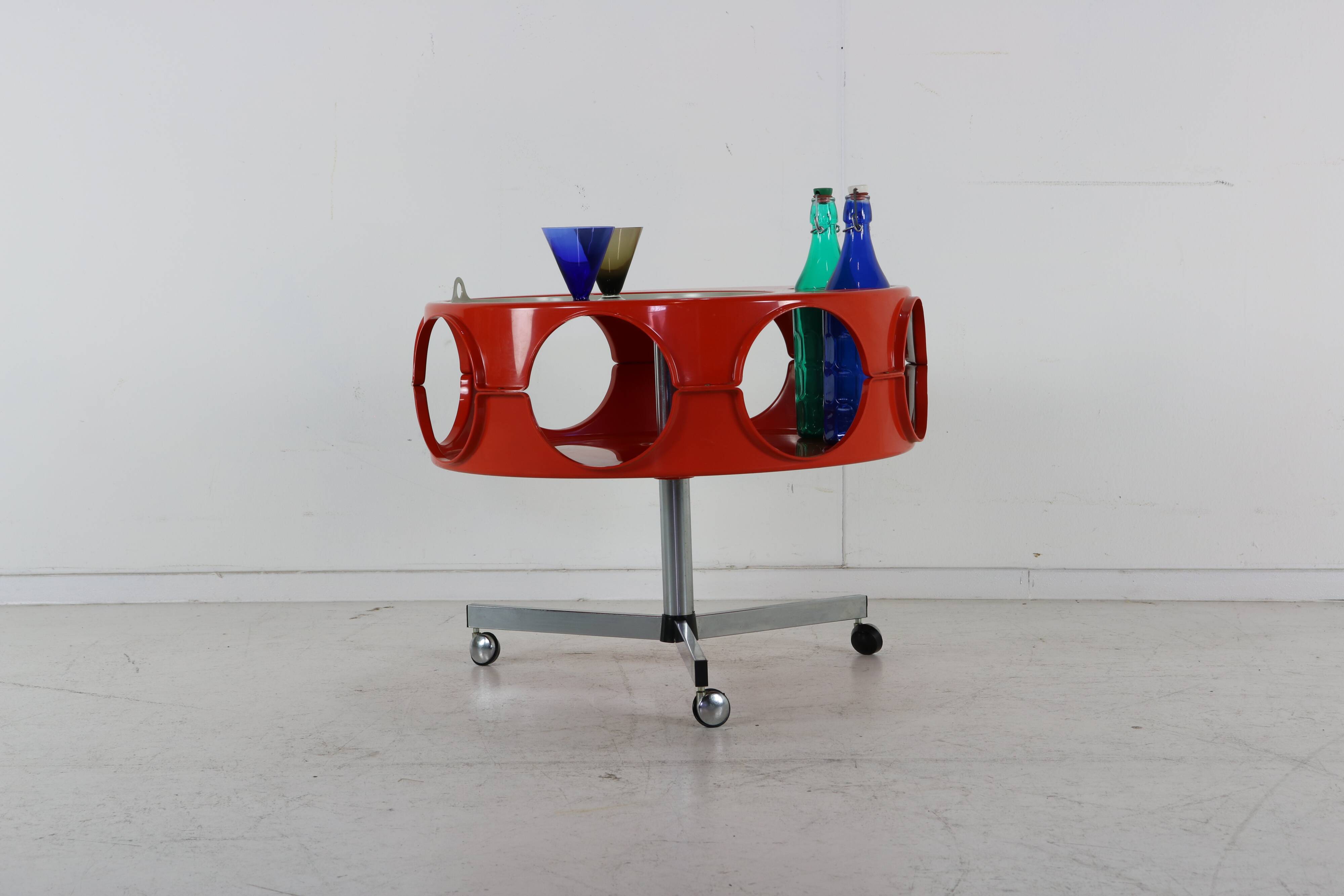 Space age 70s orange syntheric bar on casters