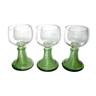 Lot de trois verres à vin blanc d'Alsace en verre - pied vert soufflé filigrané BISTROT 0.2L