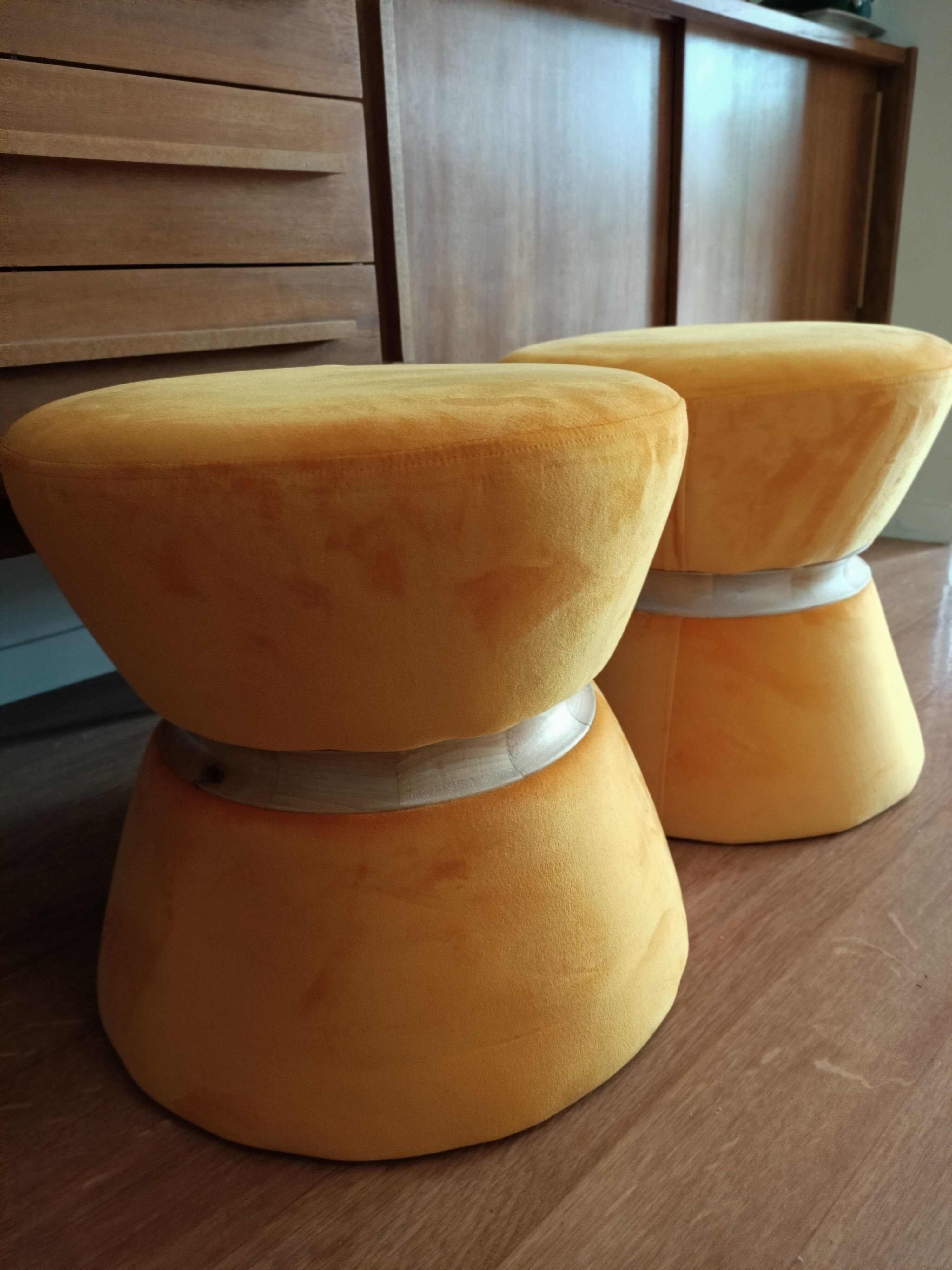Duo poufs orange velours