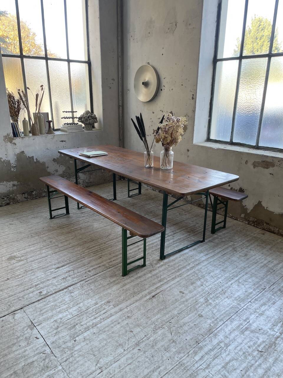 Guinguette table and its 2 benches