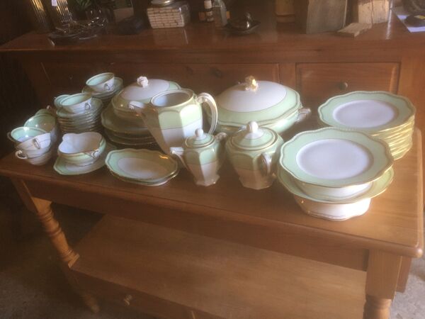 Service de table en  porcelaine de limoges ''nardon/lafarge