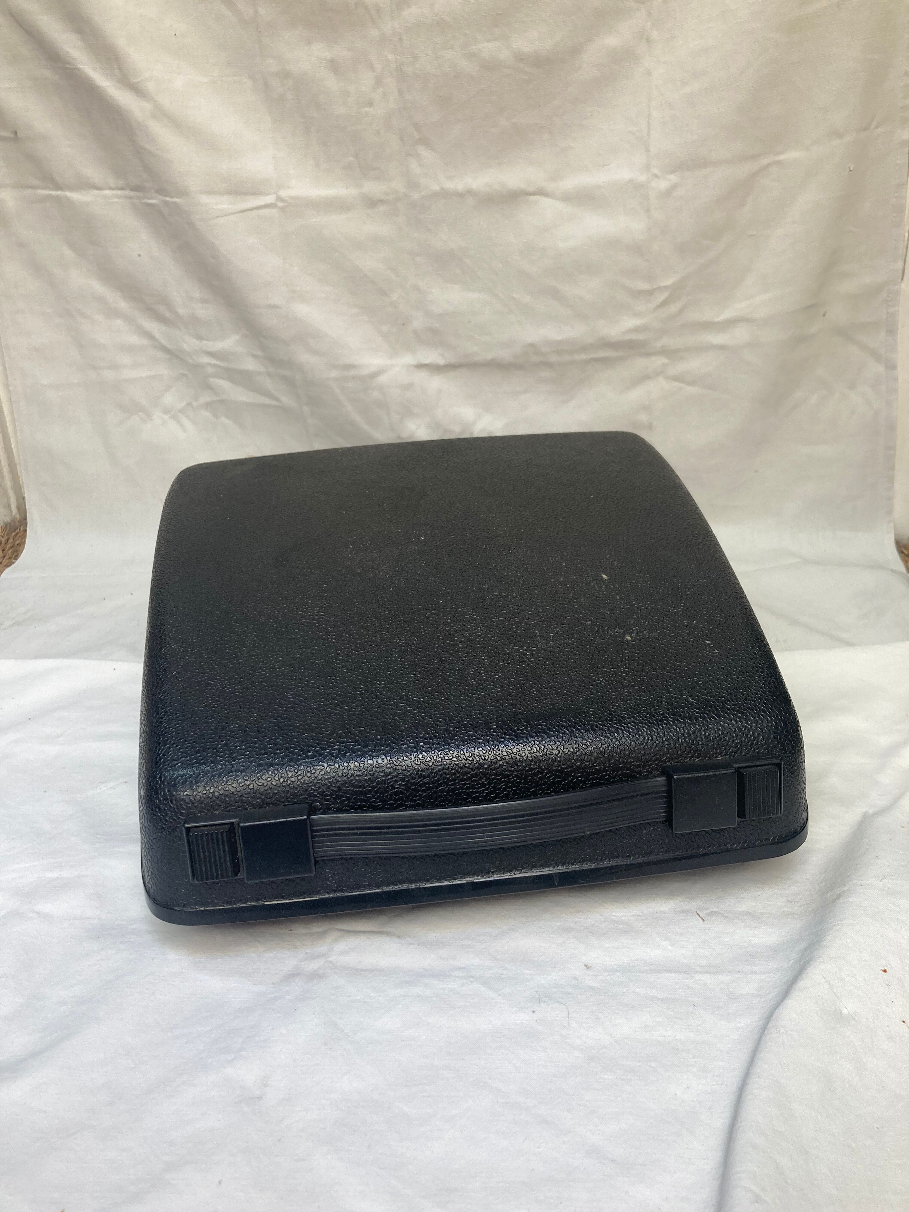 Typewriter Remington envoy