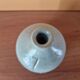 Vase, bouteille, soliflore en grès émaillé vert, Fred Ferry