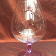 Vase transparent en forme bocal dimension : hauteur -31cm- diamètre max-20cm-