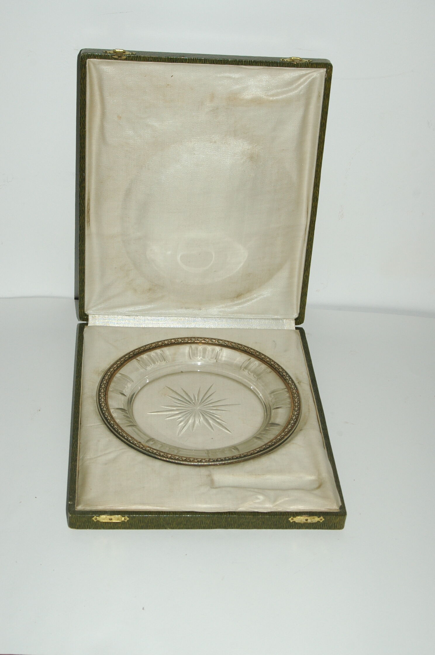 Crystal solid sterling silver plate