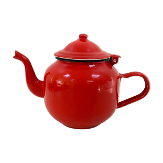 Red enamelled teapot 1 liter from the 70s