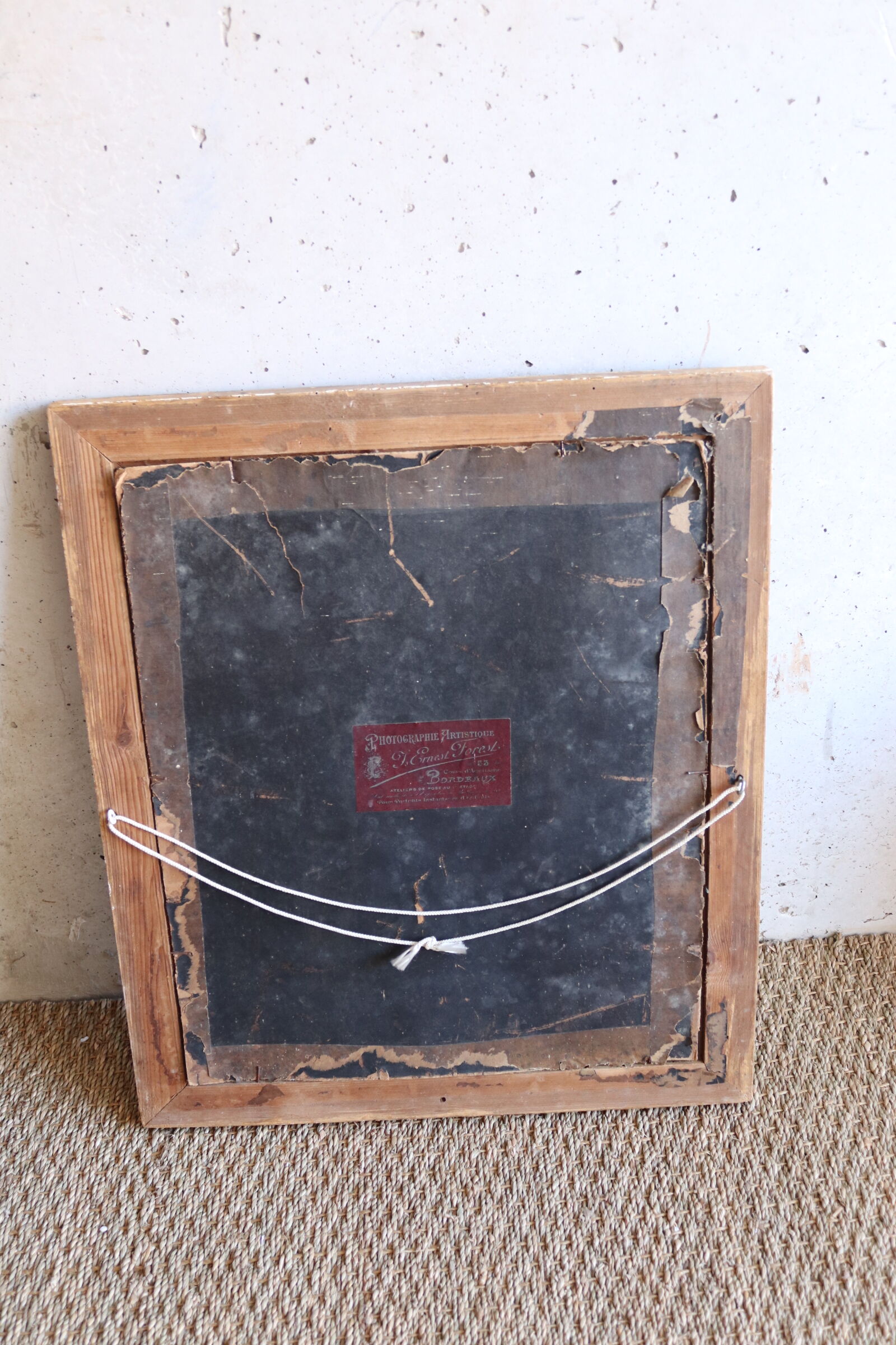 Antique mirror in wood and stucco